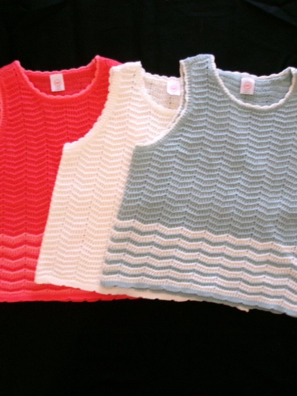 PLUS SIZE GIRLS LOT OF 3 TANK SWEATERS